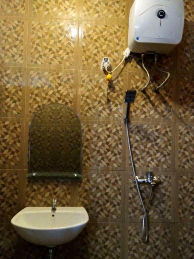 Isro Guesthouse Syariah Kepanjen Room photo